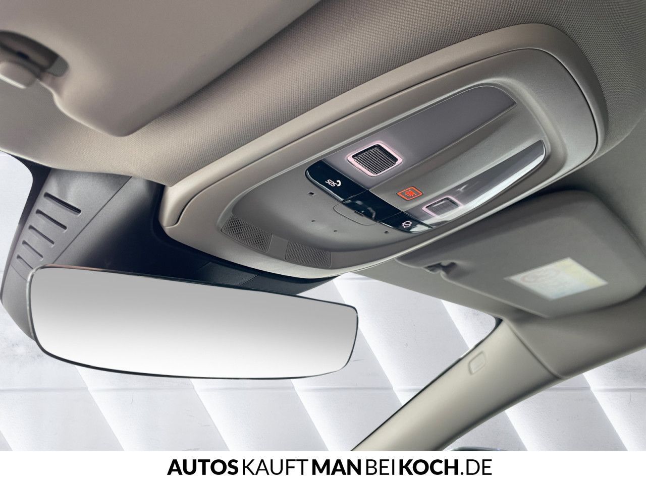 Volvo V60 T8 Plug-In AWD Plus Dark ACC H/K BLIS 360°