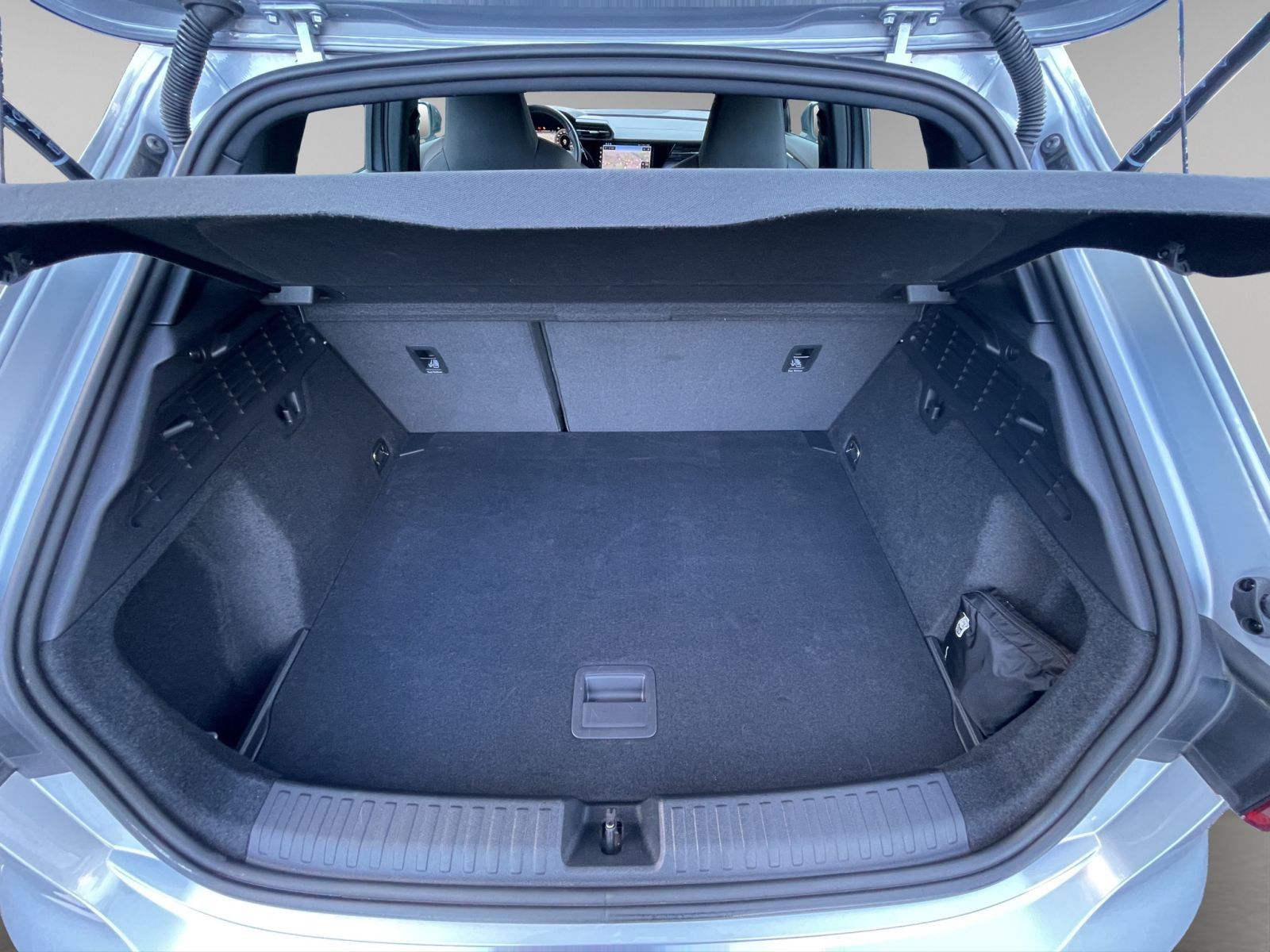 Audi A3 Sportback 30 TFSI LED Navi PDC+ Teilleder