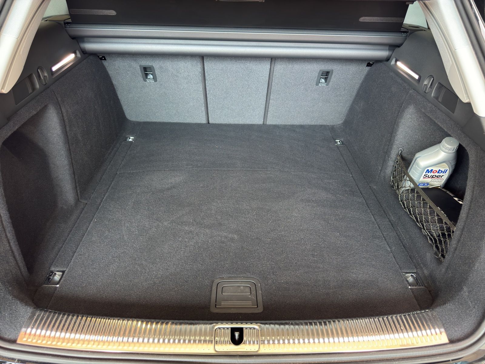 Audi A4 Avant 45 TFSI quattro S tronic - Samsaru's Car Outlet