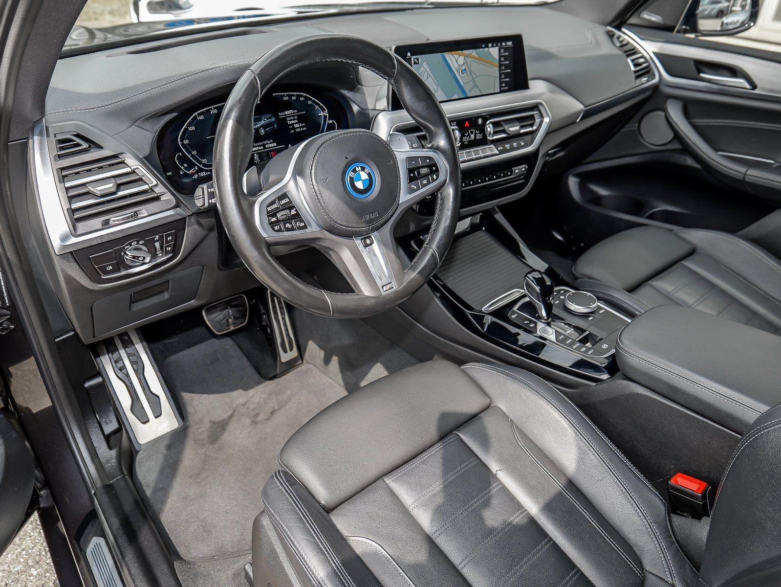 BMW X3 xDrive30e M-Sport - Samsaru's Car Outlet