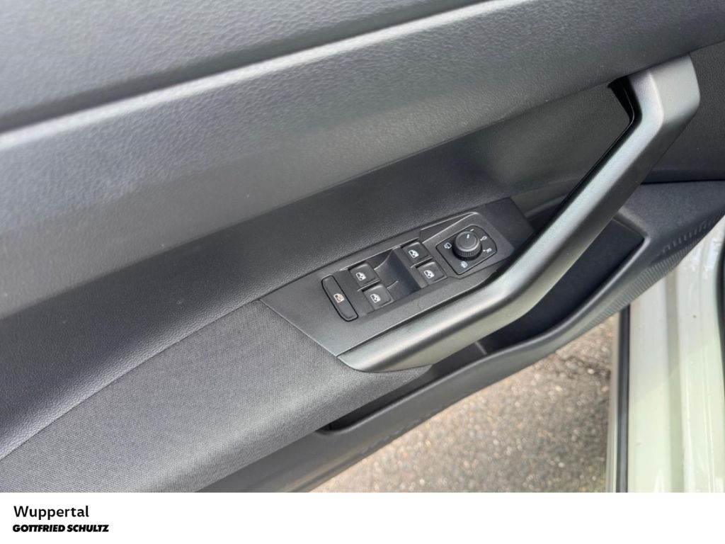 Volkswagen Taigo 1.0 TSI - Samsaru's Car Outlet