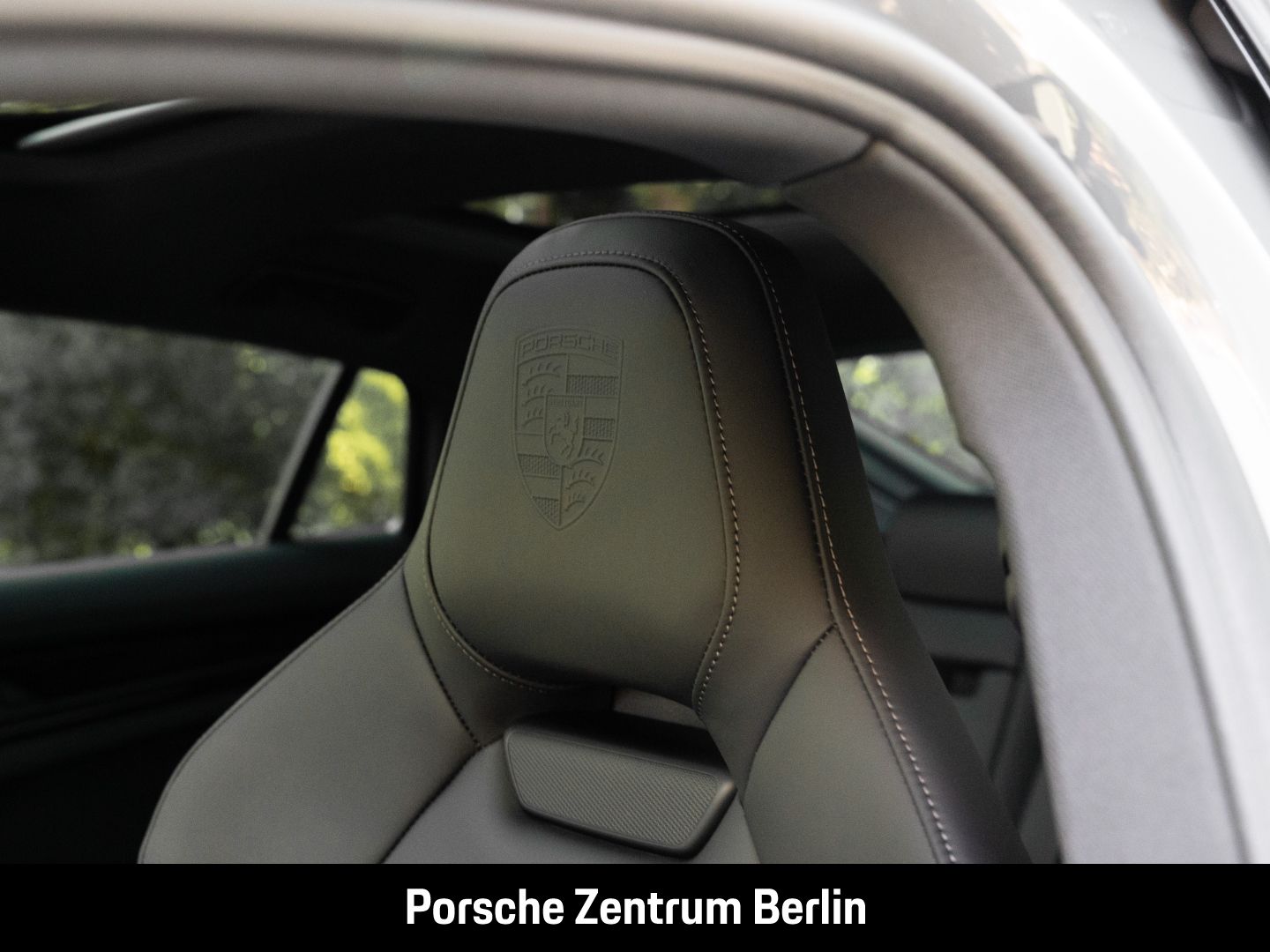Porsche Panamera 4S E-Hybrid Surround-View Sportabgas