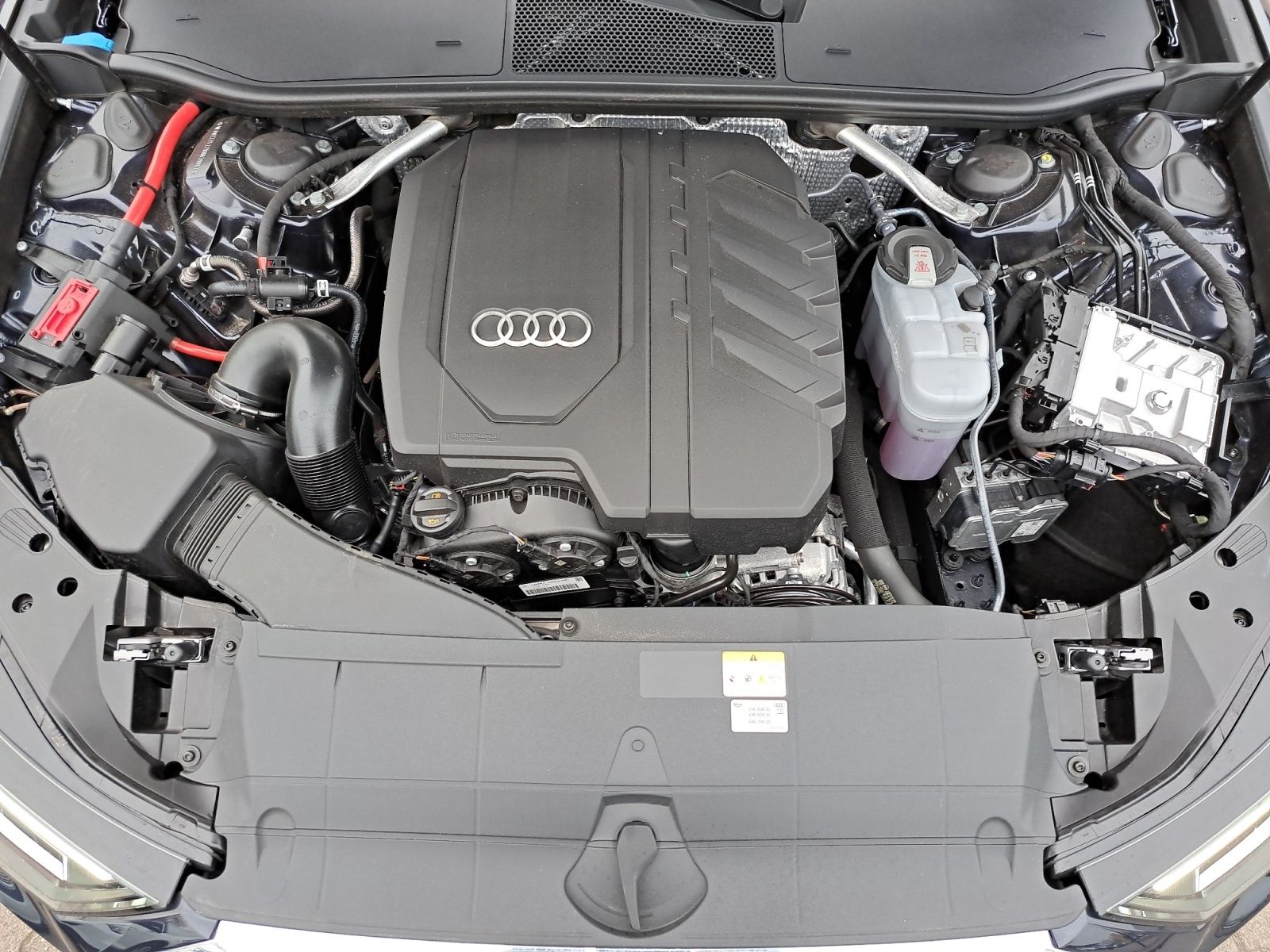 Audi A6 Avant 45 TFSI S tronic - Samsaru's Car Outlet