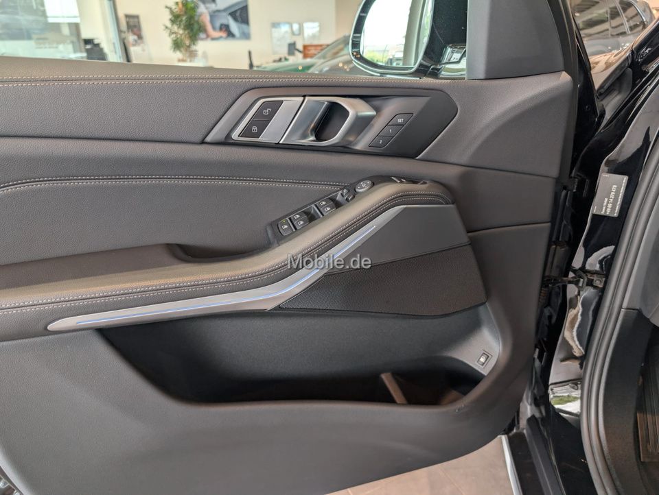 BMW X5 xDrive45e X-Line AHK Memory vorn Sportsitze