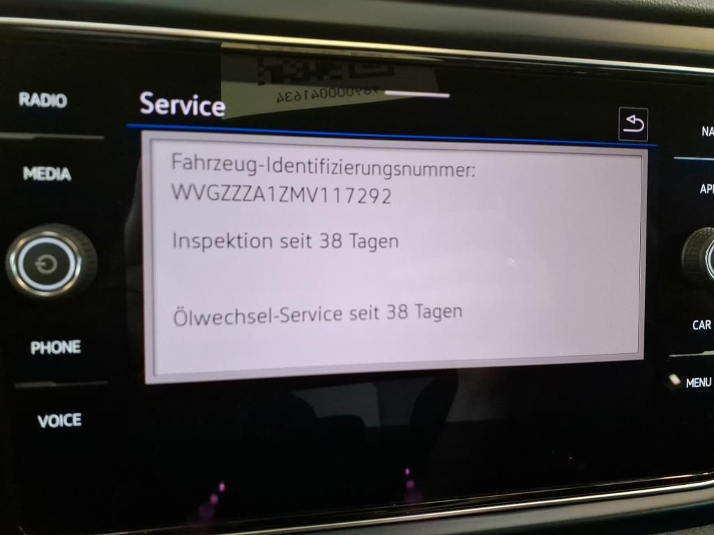 Volkswagen T-Roc 1.5 TSI DSG - Samsaru's Car Outlet