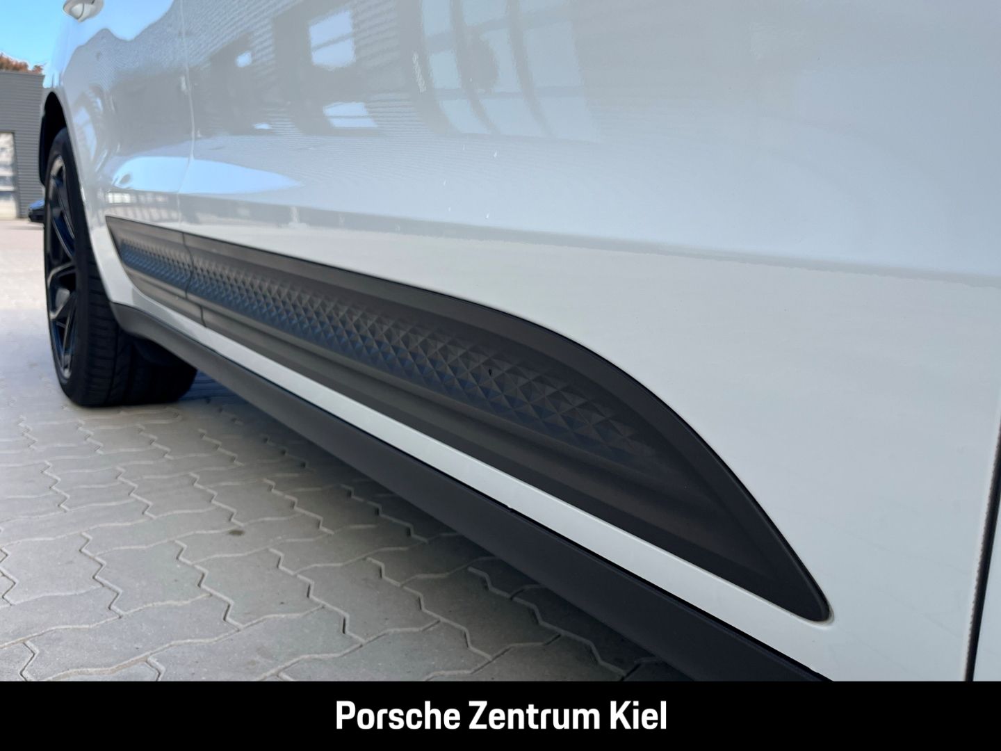 Porsche Macan S Standheizung BOSE Luftfederung 21-Zoll