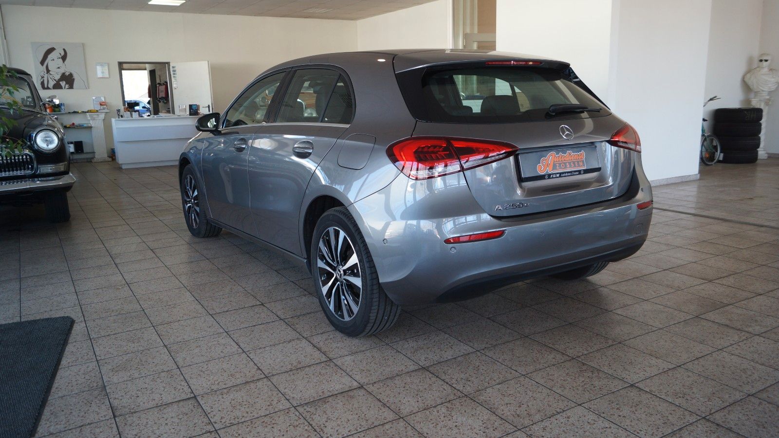Mercedes-Benz A -Klasse A 250 e - Samsaru's Car Outlet