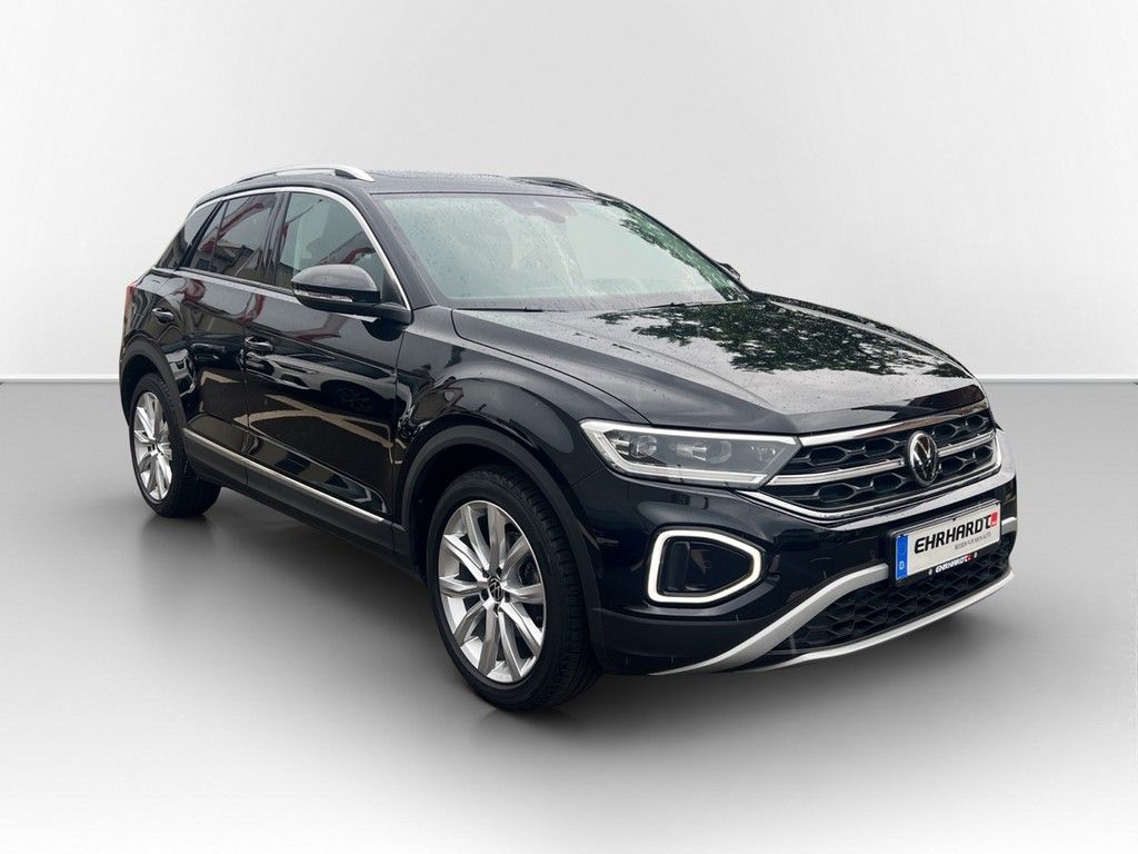 Volkswagen T-Roc 1.5 TSI DSG Style - Samsaru's Car Outlet