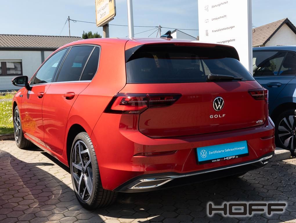Volkswagen Golf VIII Style 1.5 eTSI DSG - Samsaru's Car Outlet