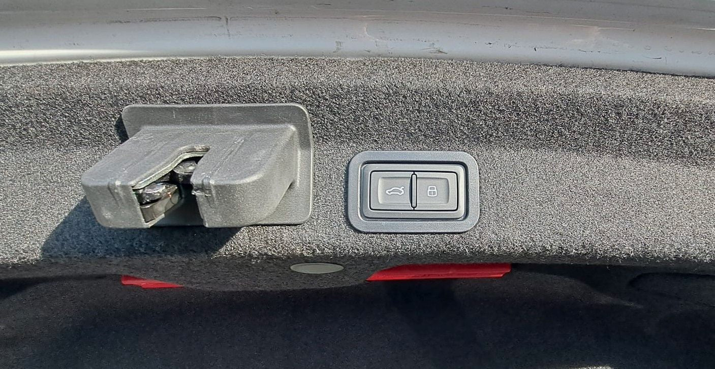 Audi A6 40 TDI design Mild-Hybrid - Samsaru's Car Outlet