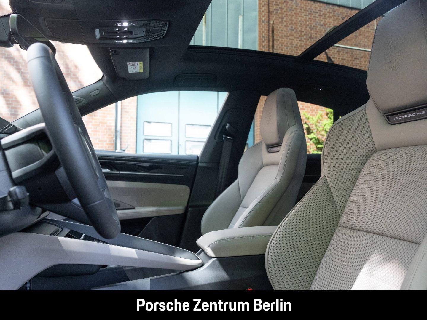 Porsche Macan 4S Burmester Rückfahrkamera Panorama LED