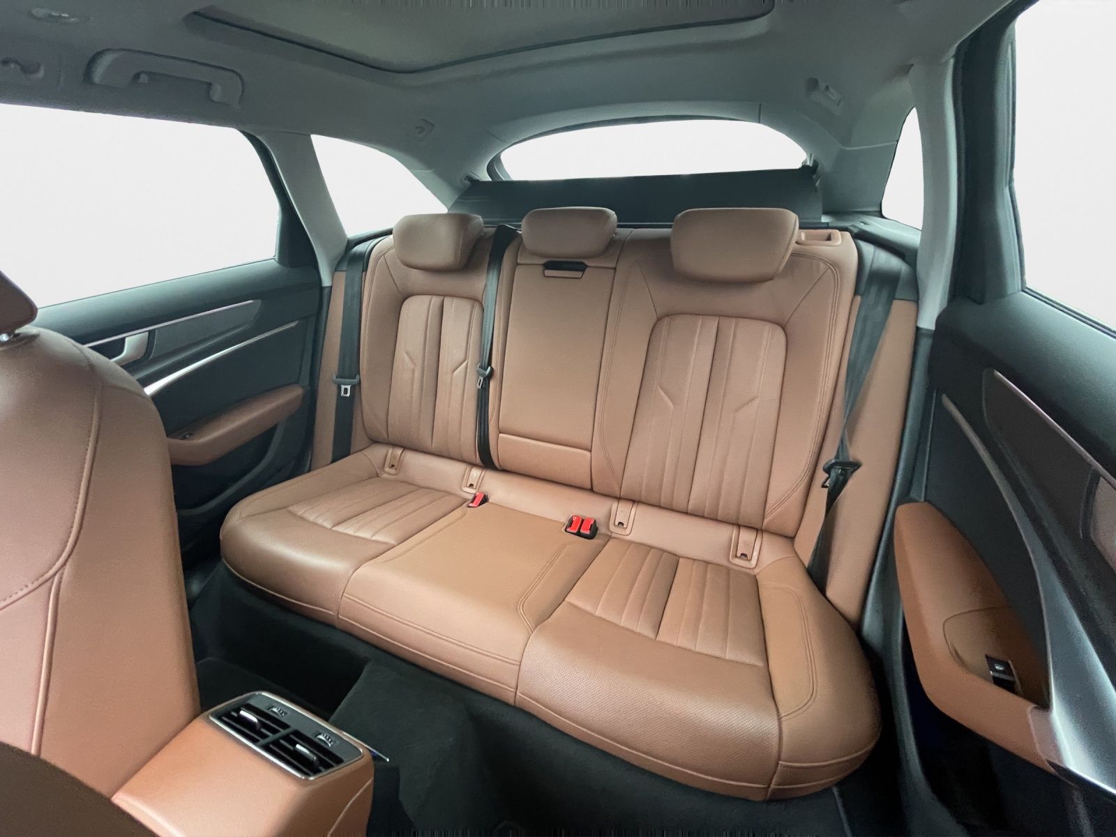 Audi A6 Avant 50 TFSI e S tronic quattro - Samsaru's Car Outlet