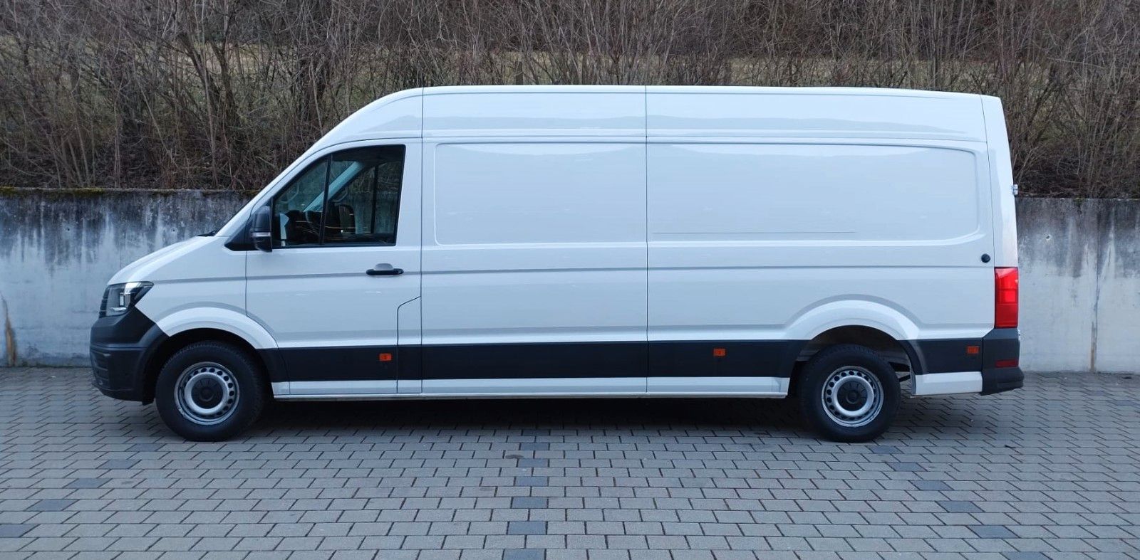 Volkswagen Crafter Kasten Kasten 35 lang Hochdach FWD