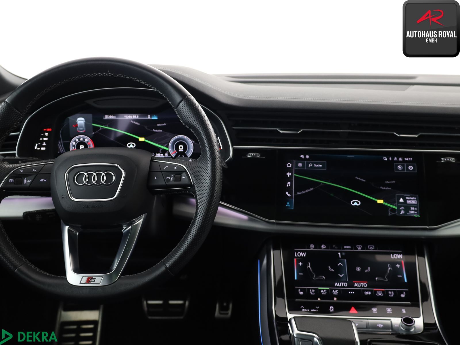 Audi Q8 55 TFSI qu 3x S Line MASSAGE,S-SITZE,B+O,AHK