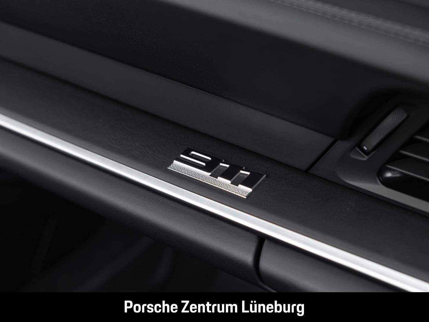 Porsche 992 911 Turbo S Cabriolet - Samsaru's Car Outlet