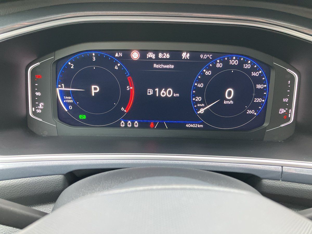 Volkswagen T-Roc Style 2.0 TDI DSG 4Motion - Samsaru's Car Outlet