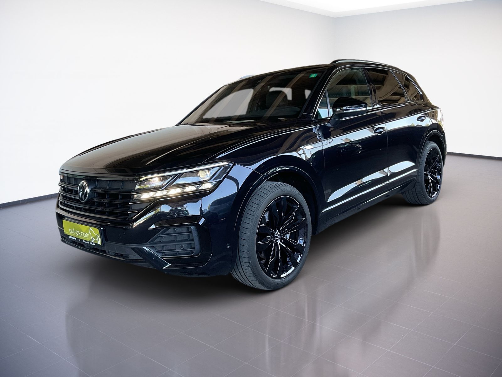 Volkswagen Touareg R-LINE 4M 3.0TDI - Samsaru's Car Outlet