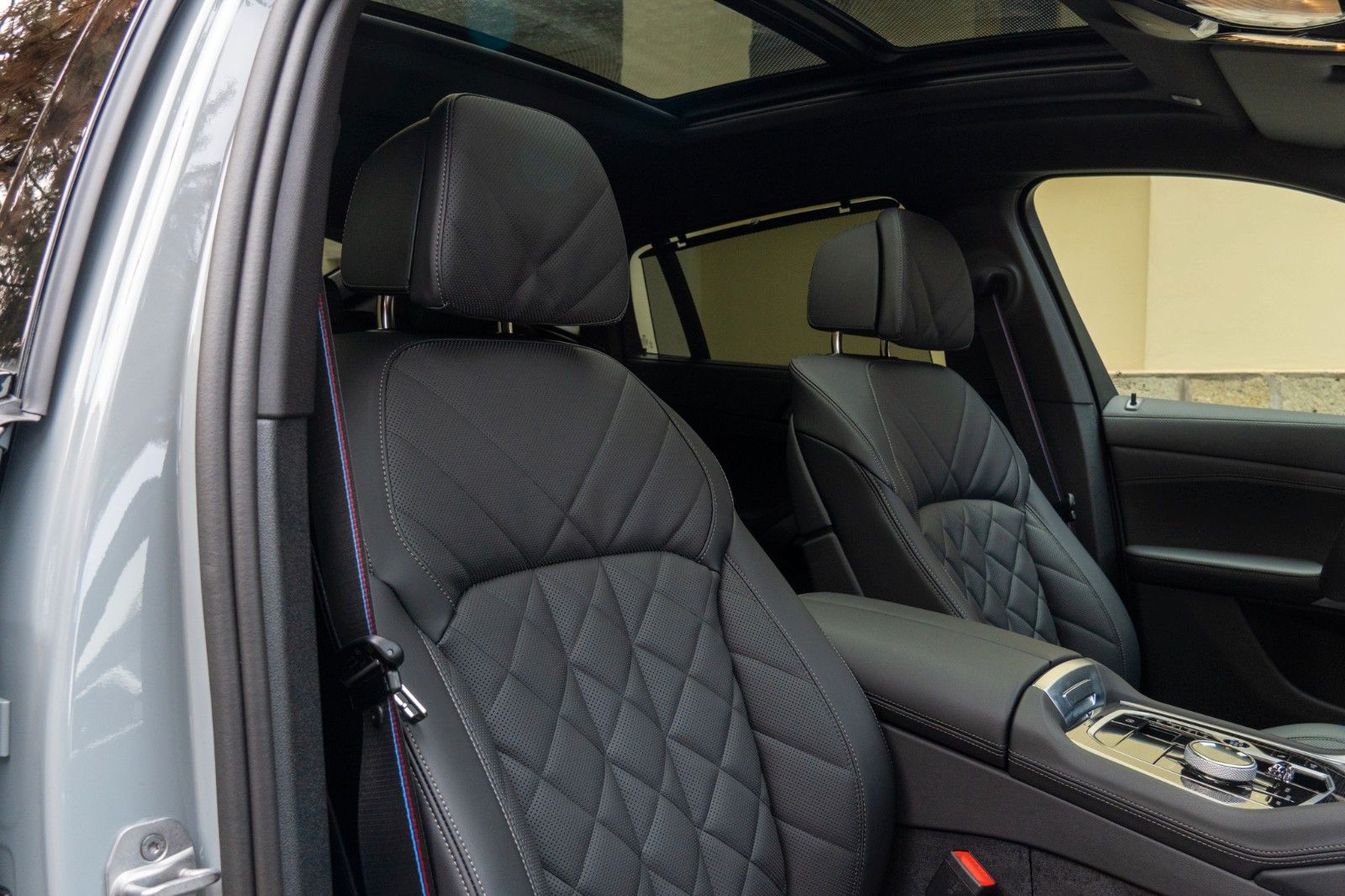 BMW X6 40d M SPORT - Samsaru's Car Outlet