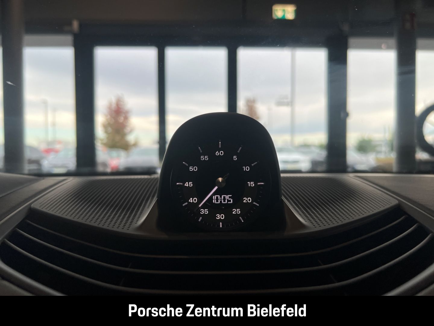 Porsche Taycan Turbo S Cross Turismo Burmester LED