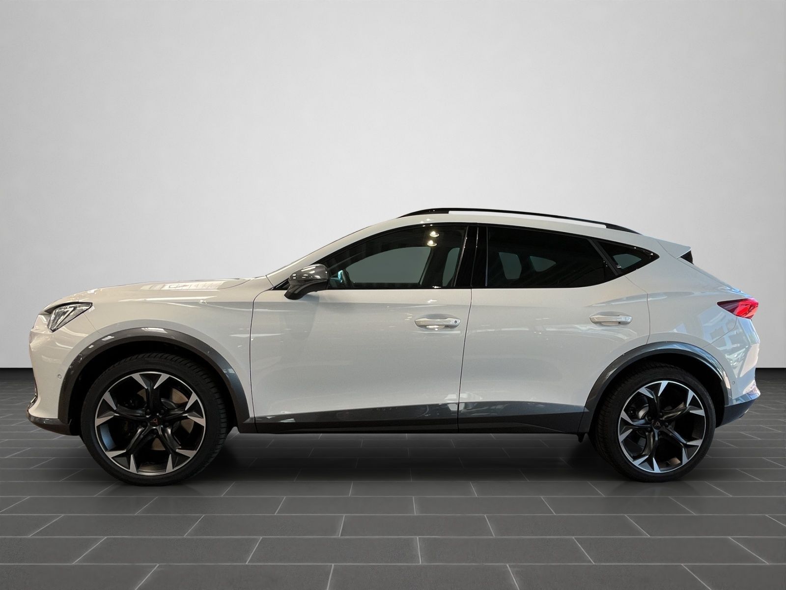 Cupra Formentor VZ 2.0 TSI 4DRIVE - Samsaru's Car Outlet