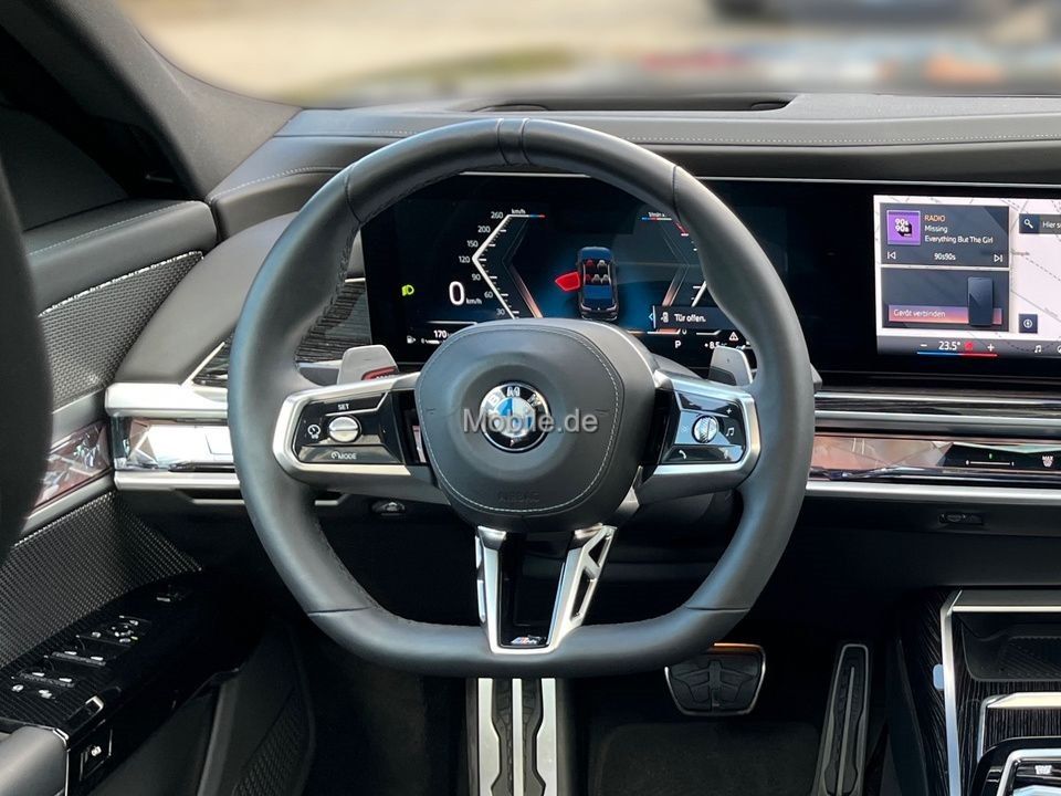 BMW 740d xDrive M Sport Pano Sthzg. Autobahnas. HUD