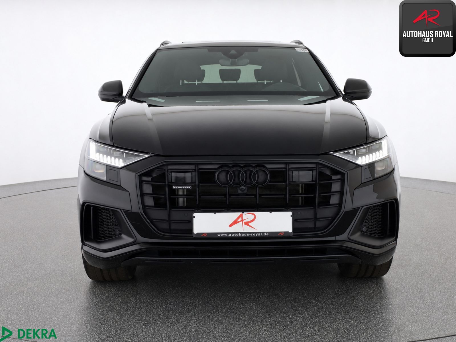 Audi Q8 55 TFSI qu 3x S LINE LUFT,HUD,360,ACC,BANG+O