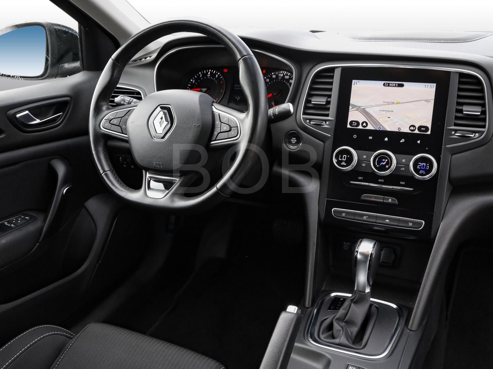Renault Megane TCe 140 Grandtour BUSINESS - Samsaru's Car Outlet