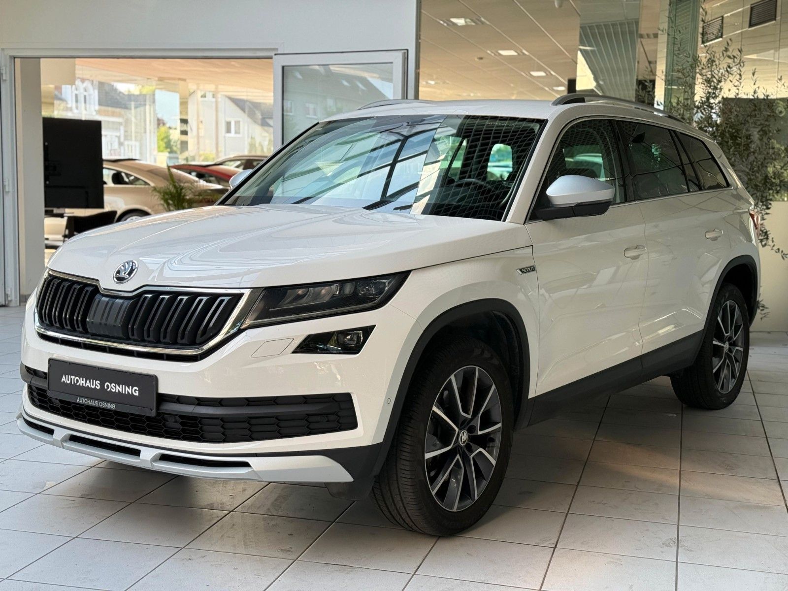 Skoda Kodiaq Scout 4x4 - Samsaru's Car Outlet