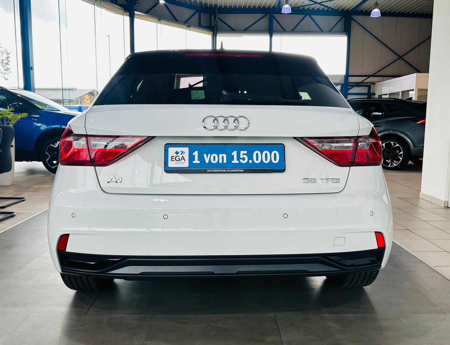 Audi A1 35 TFSI advanced - Samsaru's Car Outlet