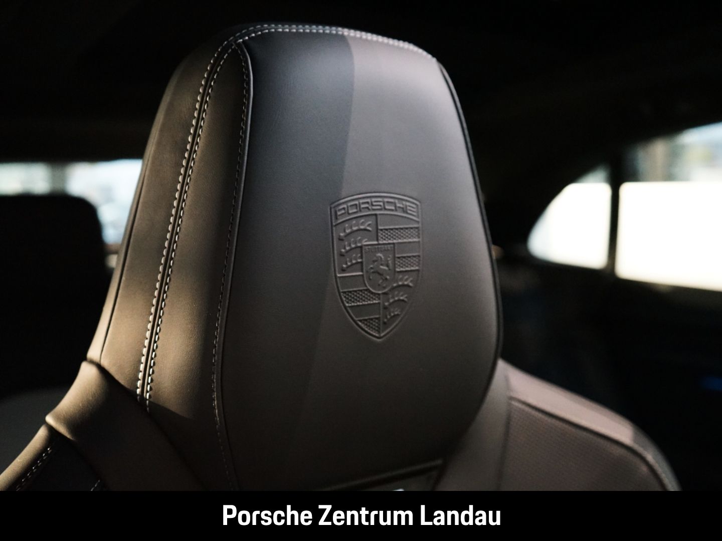 Porsche Macan 4S Burmester HA-Lenkung InnoDrive Head-Up