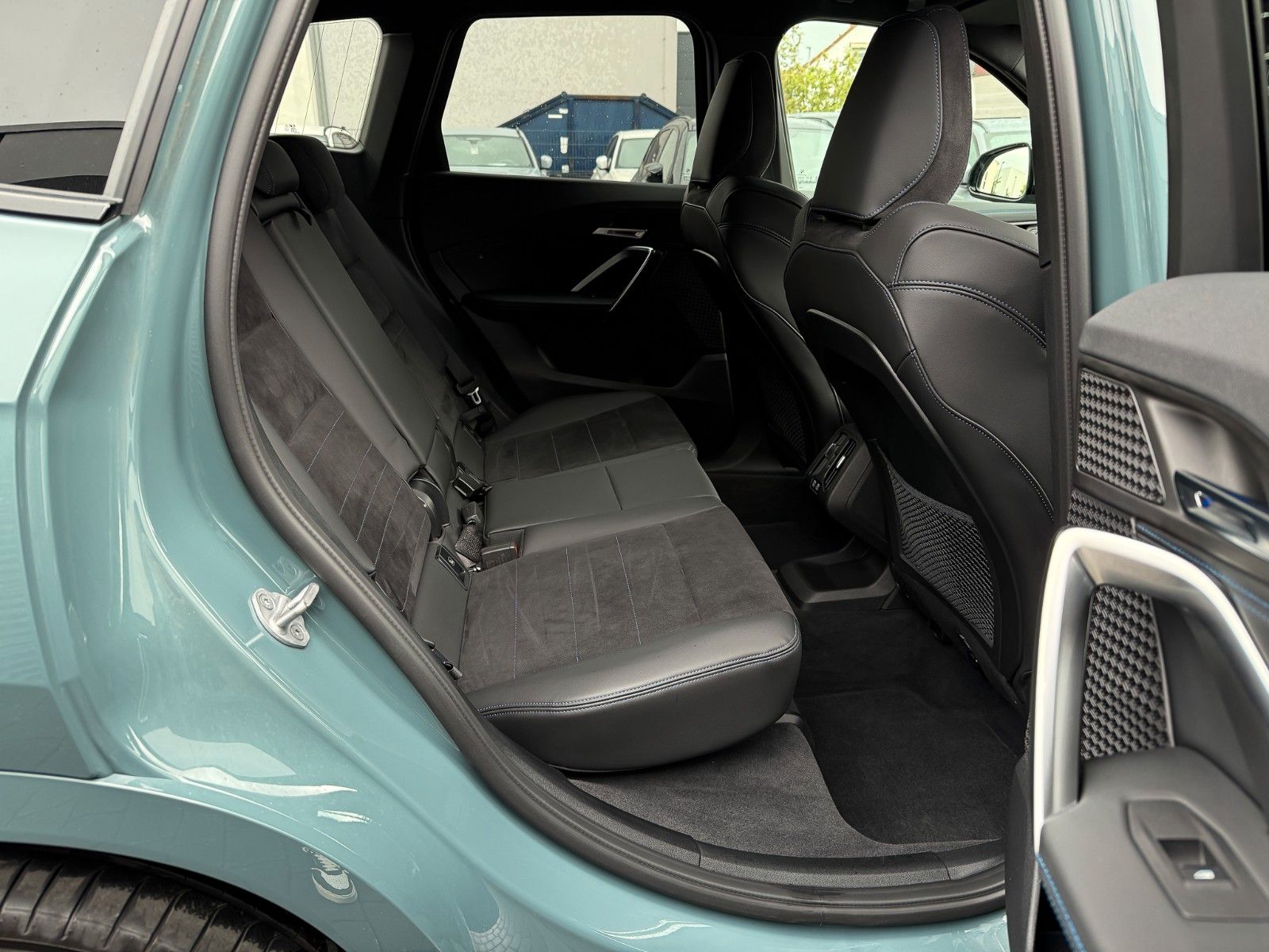 BMW X1 23 d xDrive M Sport - Samsaru's Car Outlet