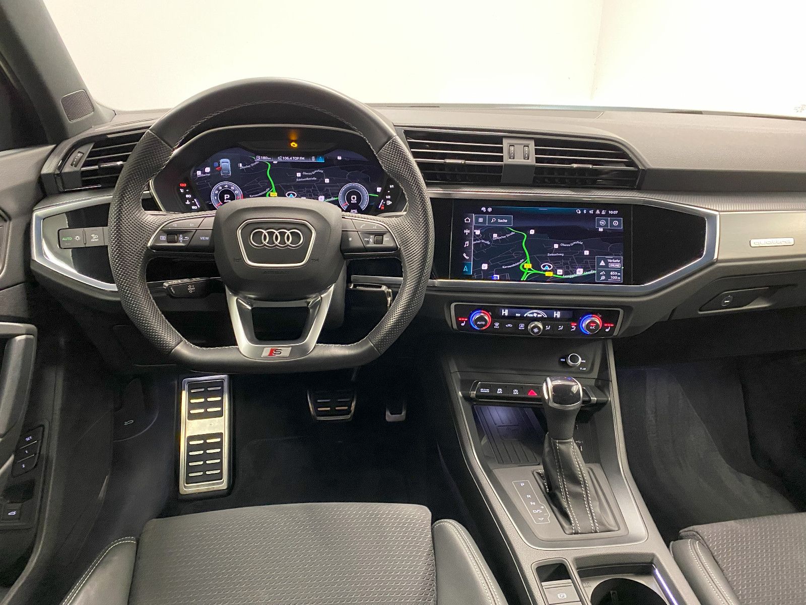 Audi Q3 Sportback 45 TFSI quattro S line - Samsaru's Car Outlet