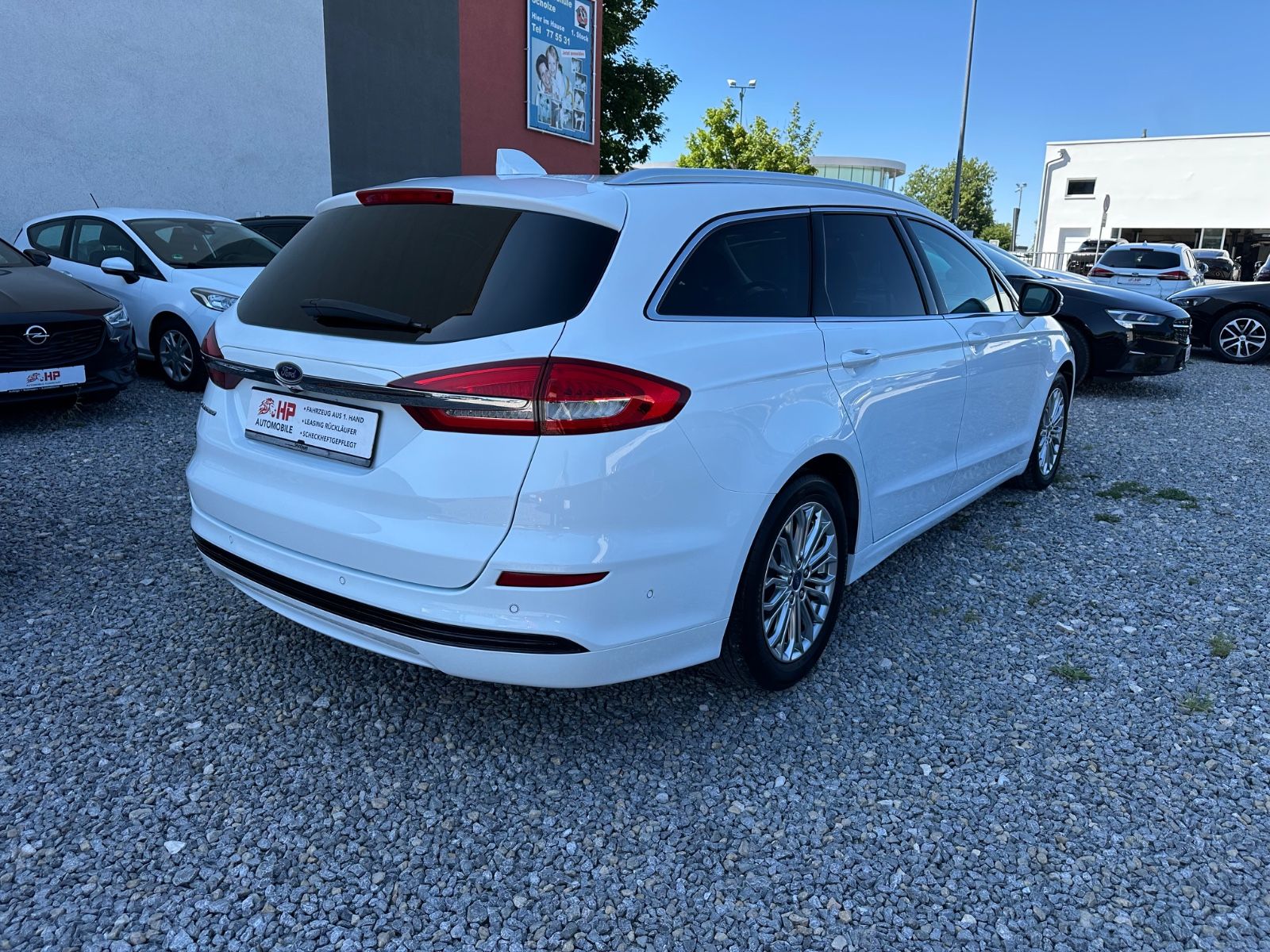 Ford Mondeo Turnier 2.0 ECOB Titanium - Samsaru's Car Outlet