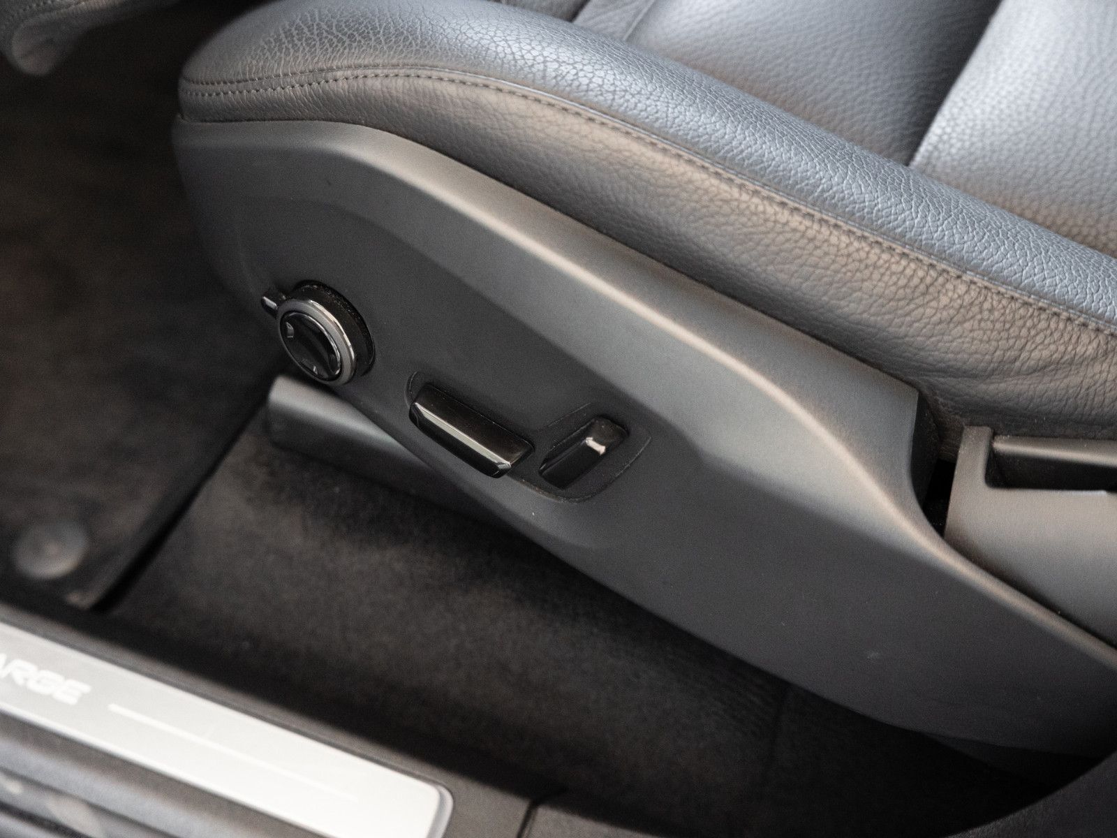 Volvo XC90 Ultimate T8 Bright Recharge Plug-In Hybrid