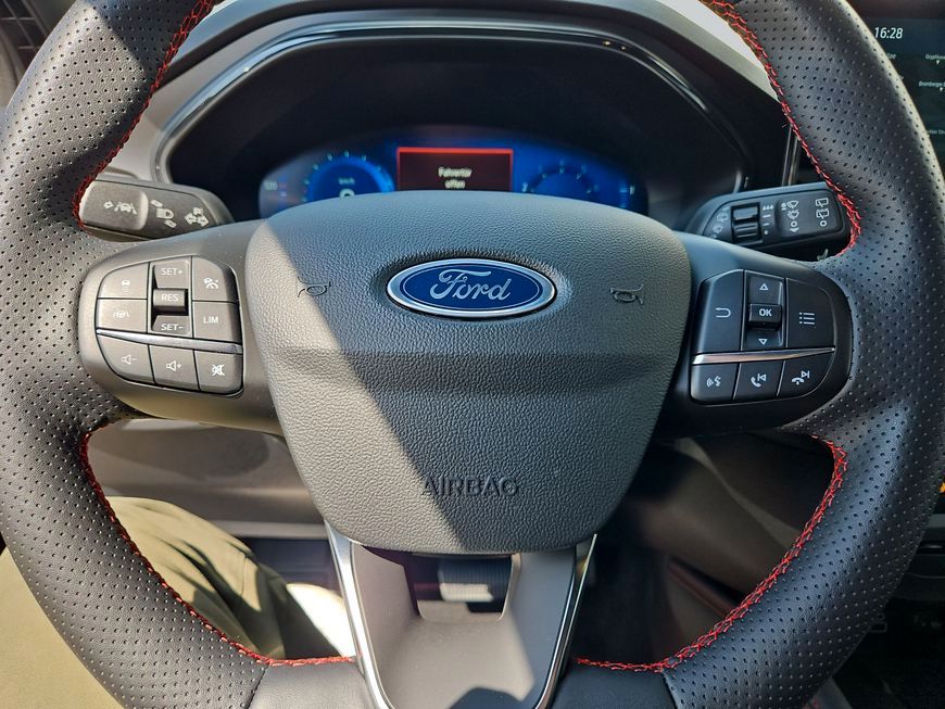 Ford Focus Turnier 1.0 EcoBoost Hybrid Aut. ST-LINE X