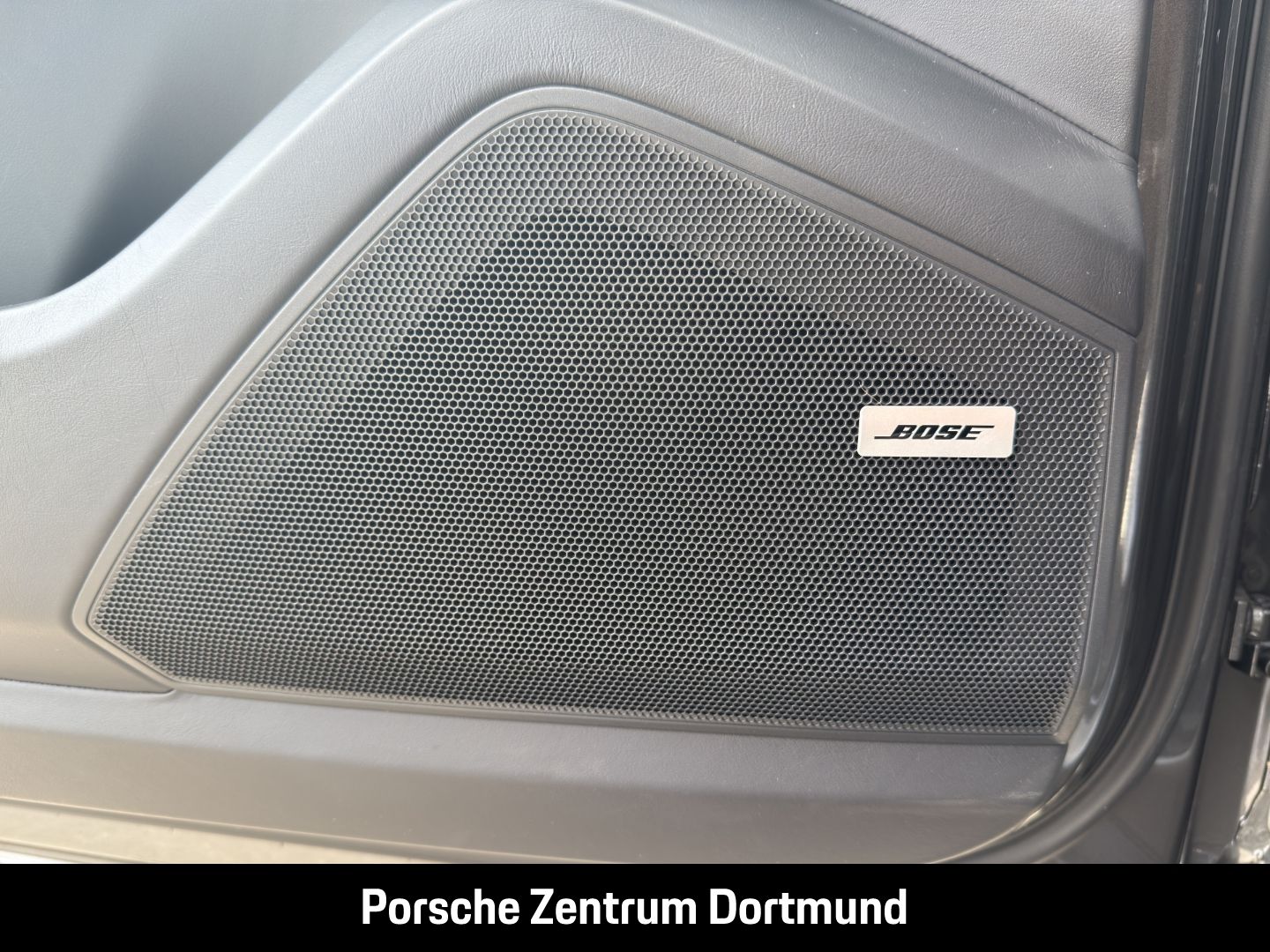 Porsche Cayenne GTS HA-Lenkung InnoDrive LED-Matrix BOSE
