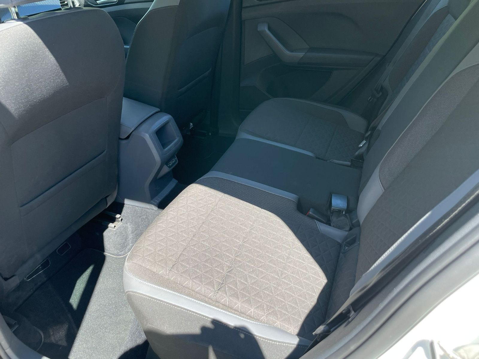 Volkswagen T-Cross Style 1.0 TSi - Samsaru's Car Outlet