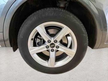 Audi Q5 40 TDI quattro S-Line - Samsaru's Car Outlet