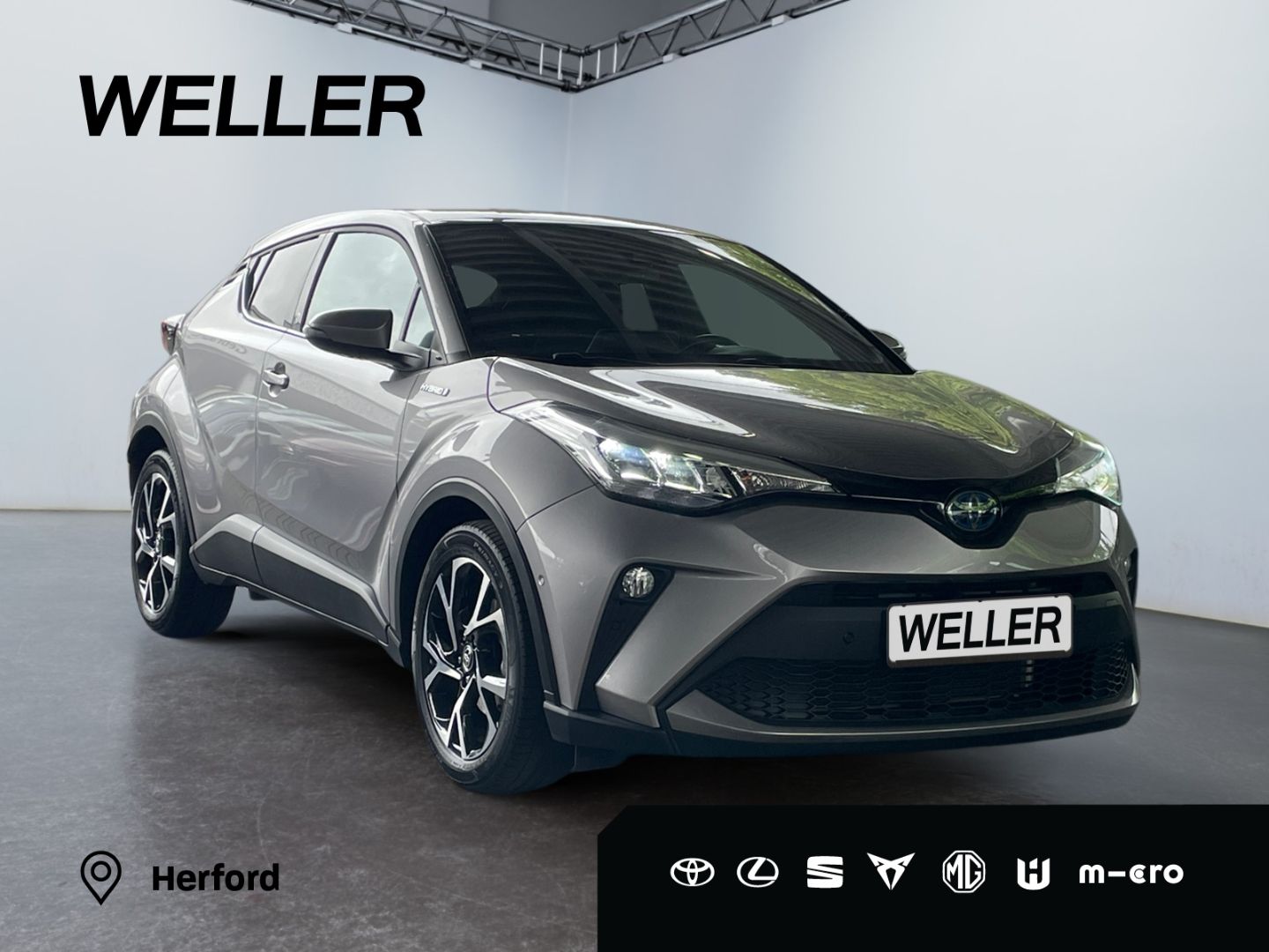 Toyota C-HR 2.0 Hybrid Team - Samsaru's Car Outlet