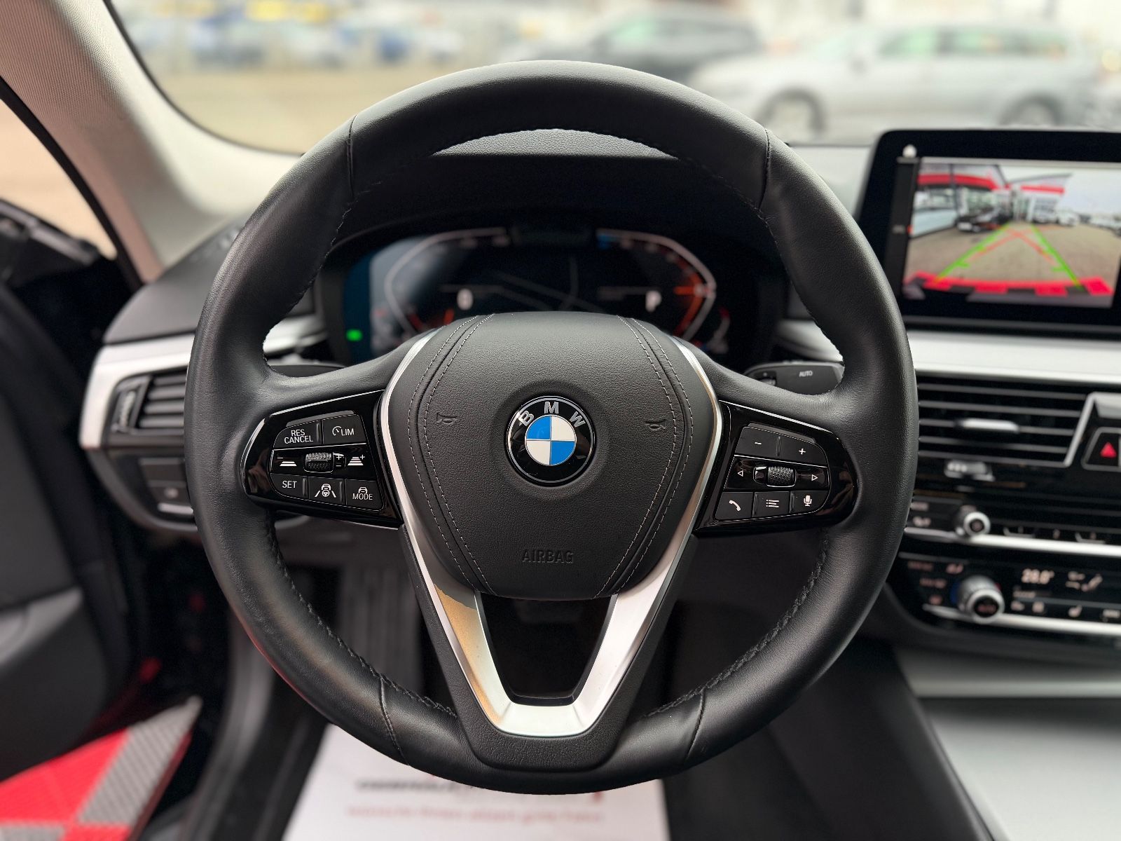 BMW 520D XDRIVE AUT.*LED*AHK*ACC*