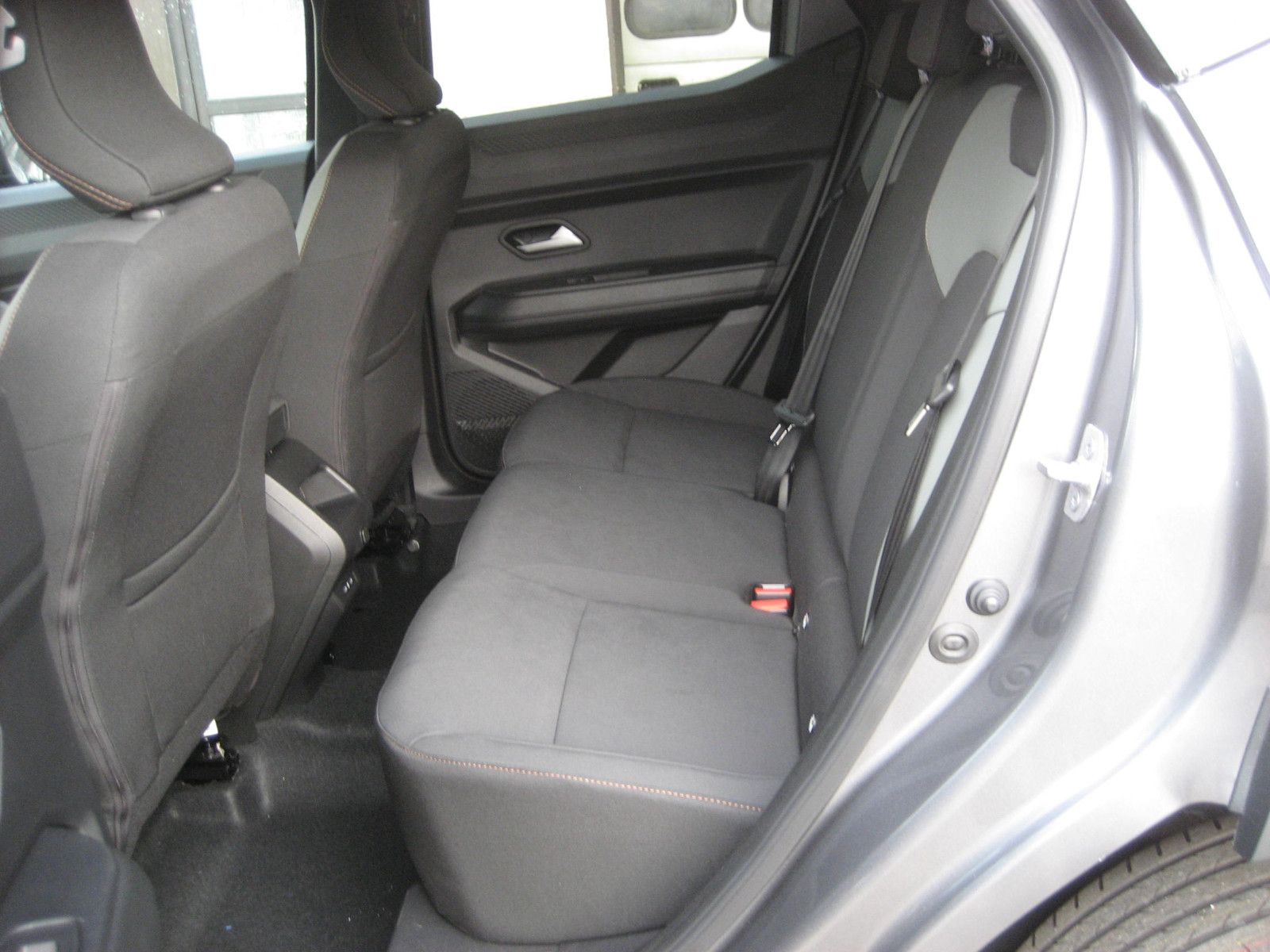 Dacia Duster TCe 130 Extreme - Samsaru's Car Outlet