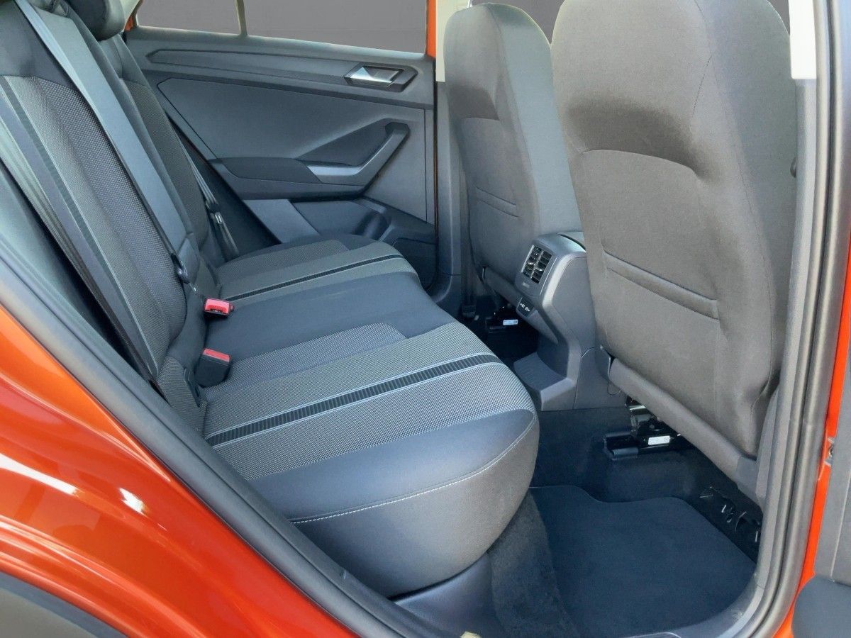 Volkswagen T-Roc 1.0 TSI STYLE - Samsaru's Car Outlet