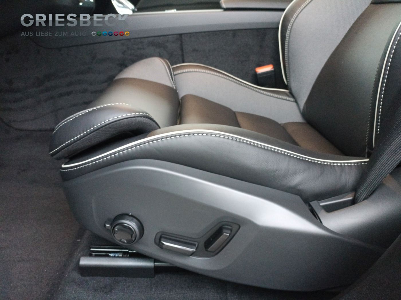 Volvo XC60 Plus Dark 360°*LED*MMY*4xSHZ*
