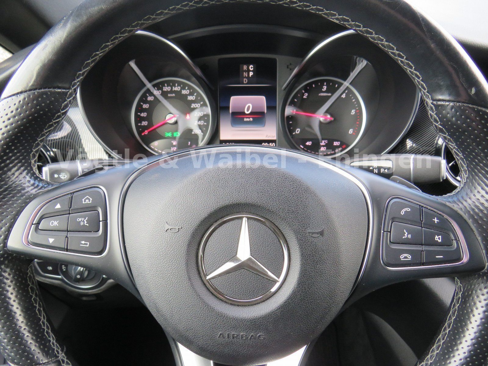 Mercedes-Benz V 300 d ED Lang - Samsaru's Car Outlet