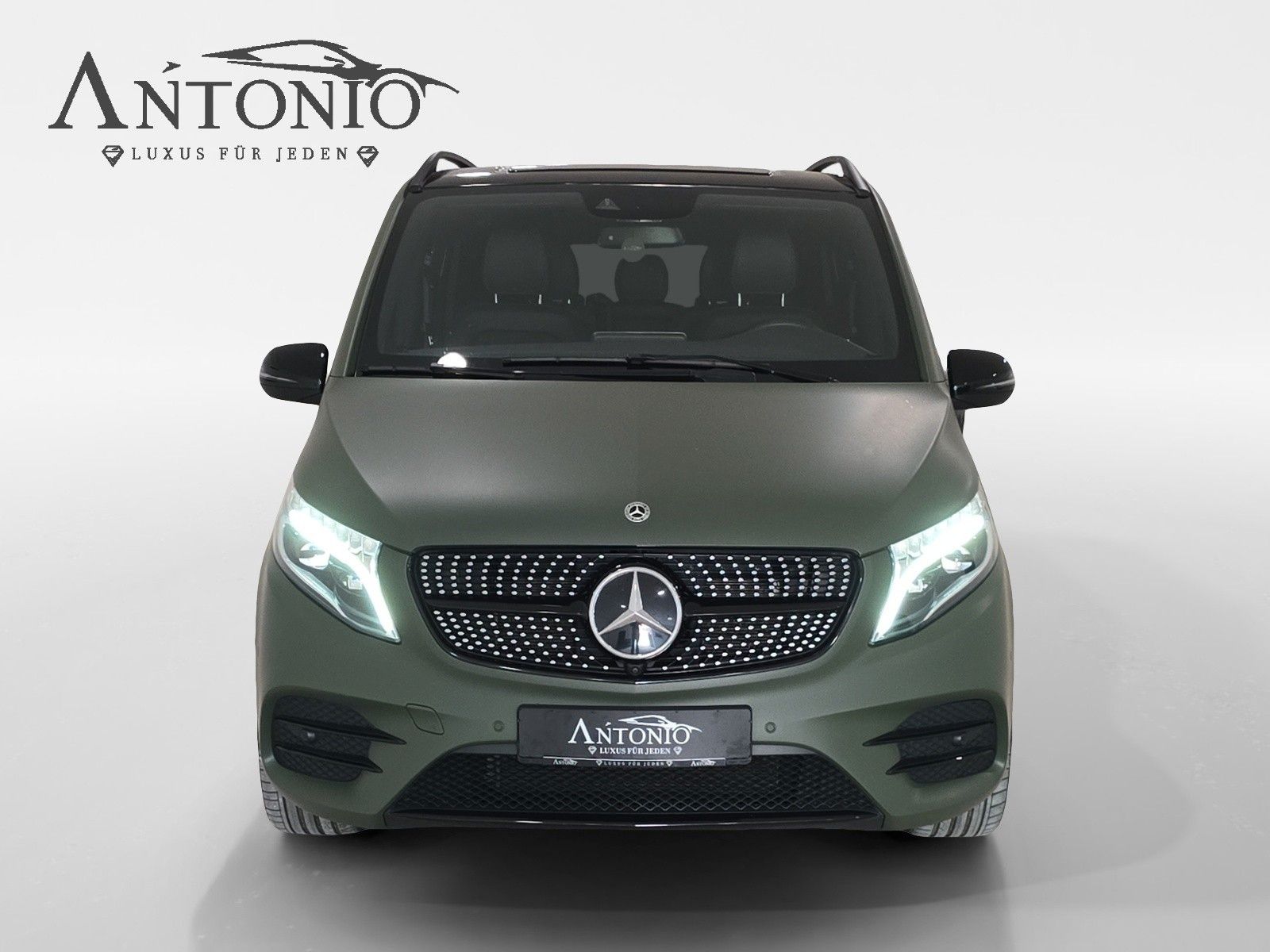Mercedes-Benz V250d AMG Lang - Samsaru's Car Outlet
