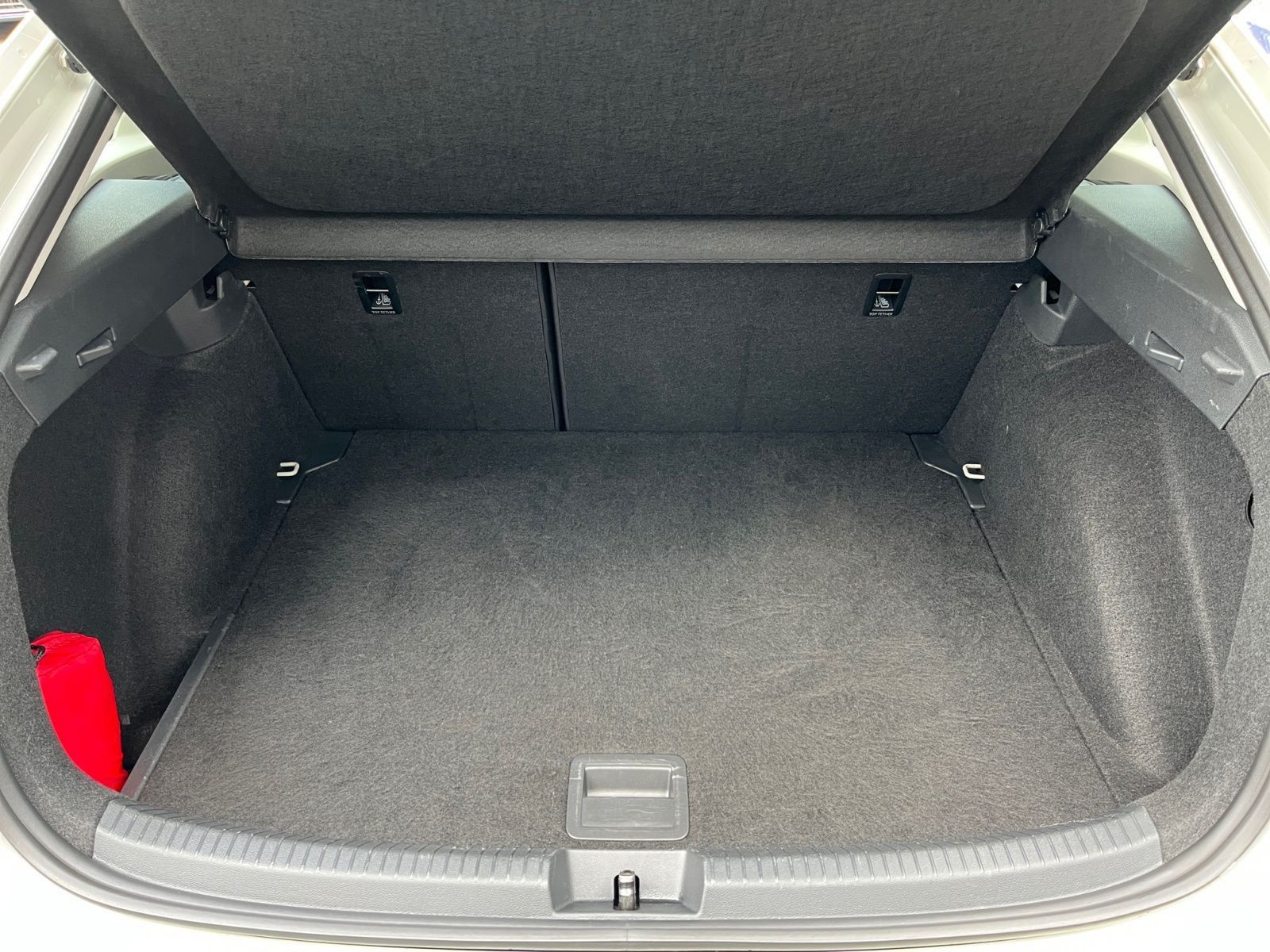 Volkswagen Taigo Style 1.5 TSI DSG - Samsaru's Car Outlet