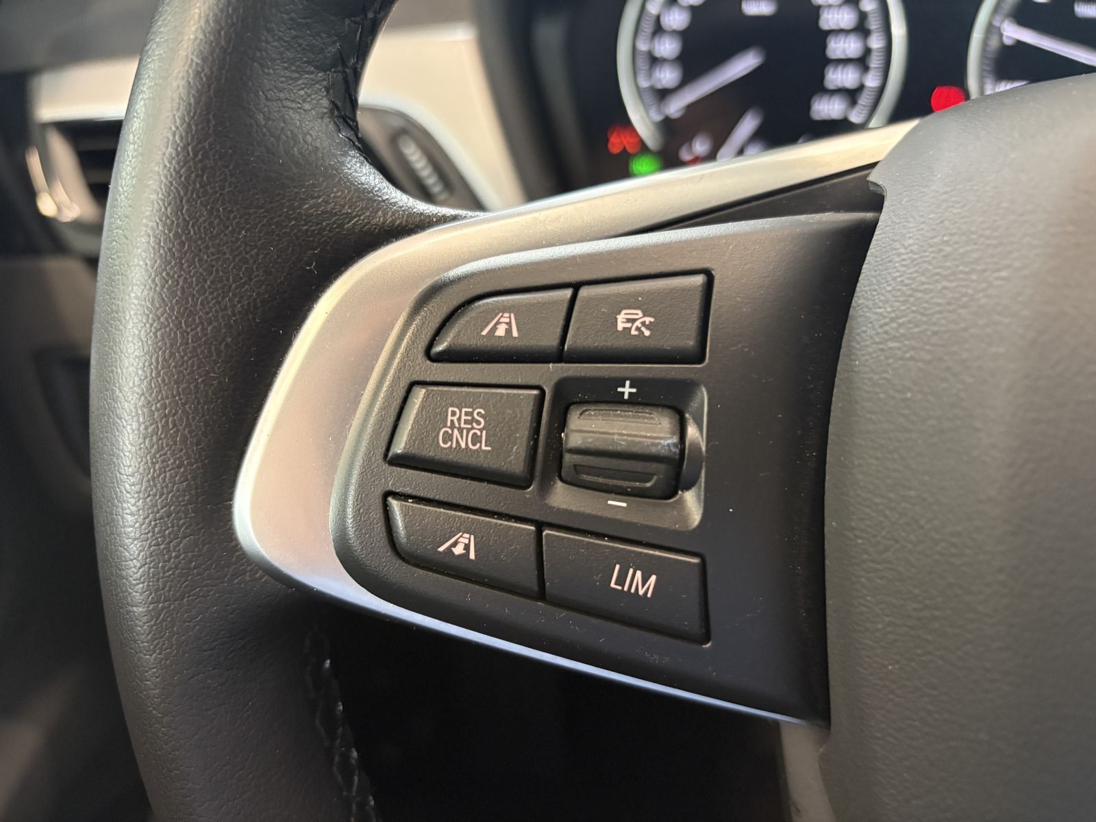 BMW X1 xDrive25e Advantage - Samsaru's Car Outlet