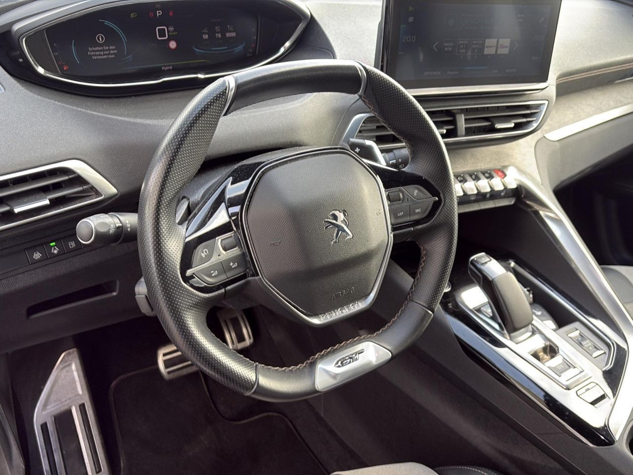 Peugeot 3008 Hybrid4 300 GT Kamera Focal Keyless AHK LED