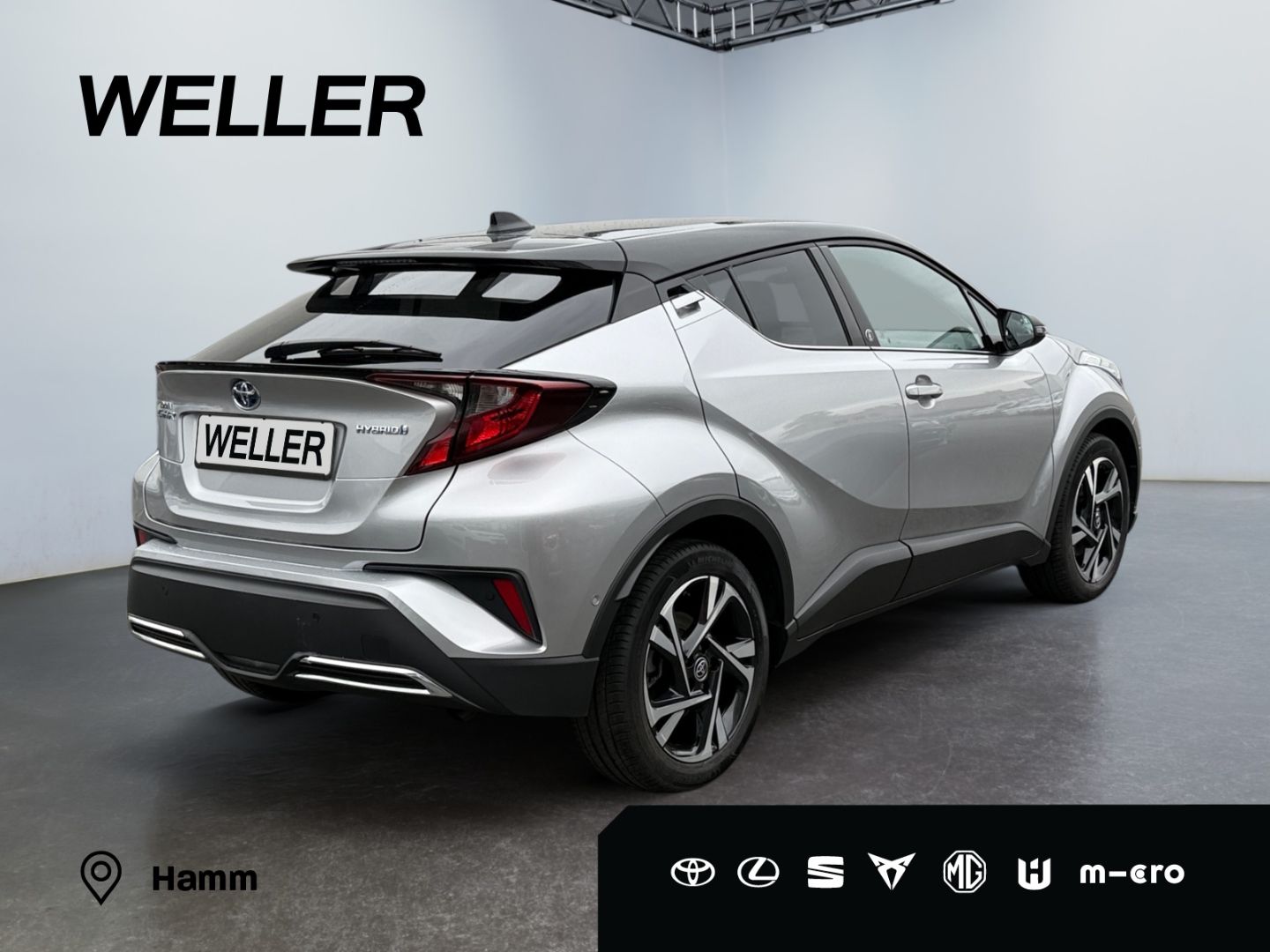 Toyota C-HR 2.0 Hybrid Team - Samsaru's Car Outlet