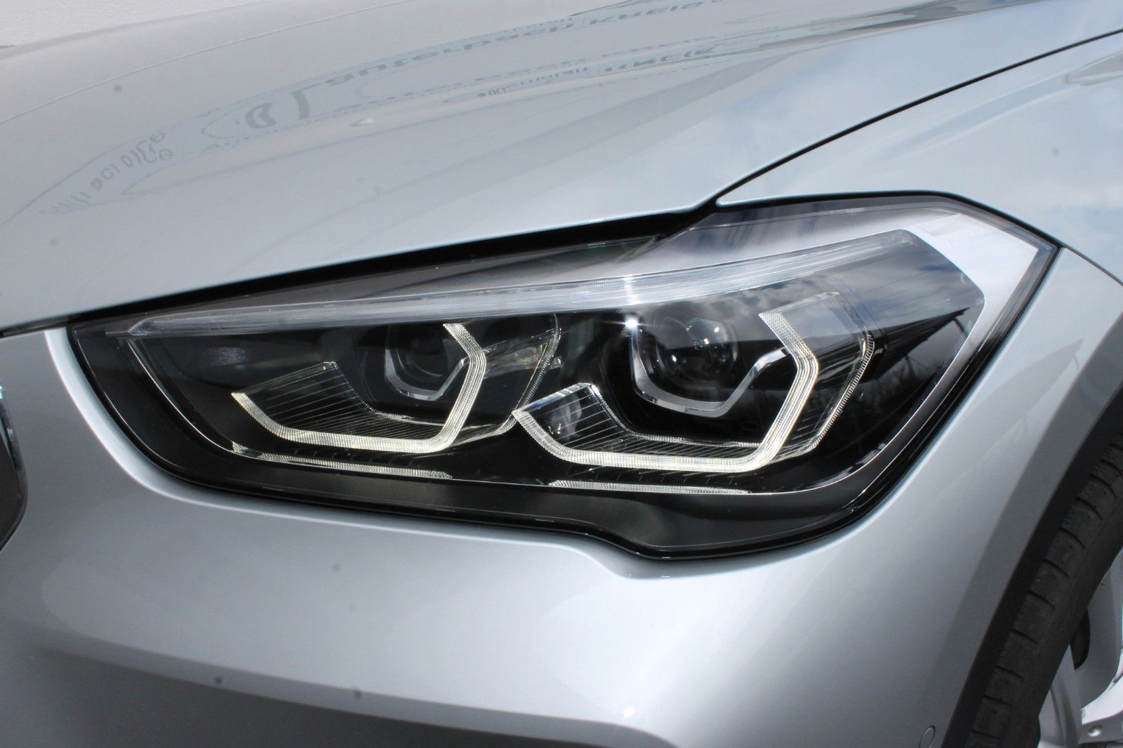 BMW X1 xDrive 20d Advantage - Samsaru's Car Outlet